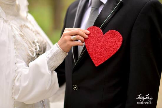 291972_469168153159740_1443073904_n